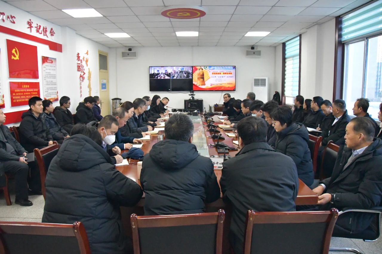 龍鋼集團(tuán)公司舉辦企業(yè)主要負(fù)責(zé)人、安全生產(chǎn)管理人員安全培訓(xùn)