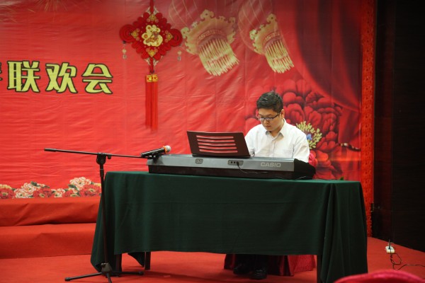 陜鋼集團機關節(jié)儉喜慶迎新春