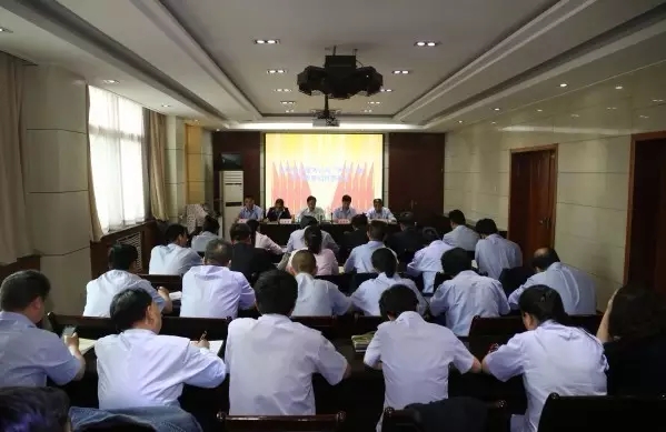 龍鋼集團各基層黨組織召開“兩學一做”學習教育動員部署會