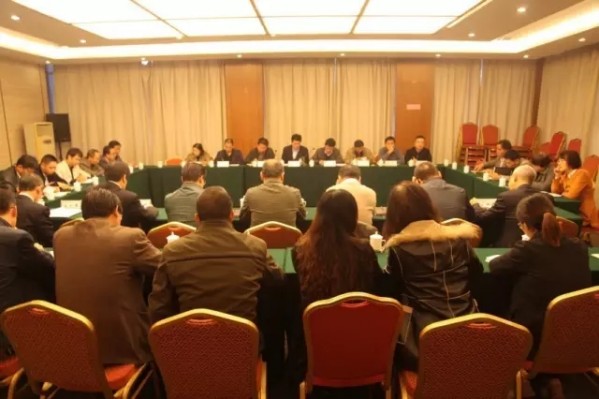 陜鋼集團檢查考評龍鋼集團2016年黨風(fēng)廉政建設(shè)工作