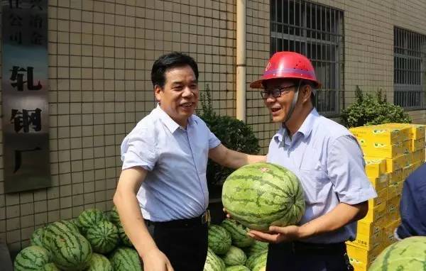 董銀師、劉光明、陳輝赴基層單位慰問送清涼