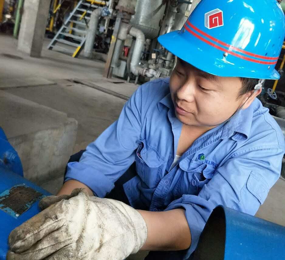 天道酬勤　愛崗敬業(yè)——記“陜鋼集團技術能手”王東明