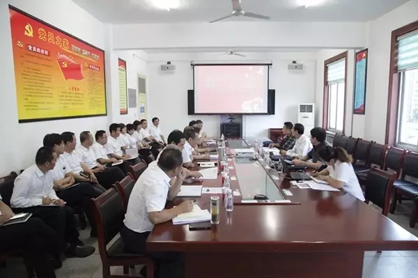 省文明委對龍鋼集團(tuán)全國文明單位創(chuàng)建工作進(jìn)行復(fù)審驗(yàn)收