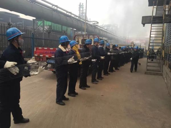 華富公司全員會戰(zhàn)　助推脫硫建設(shè)步伐