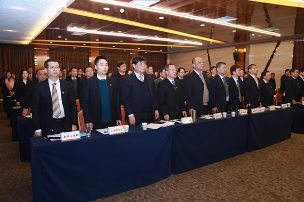 龍鋼集團(tuán)公司黨委召開2019年工作會(huì)議