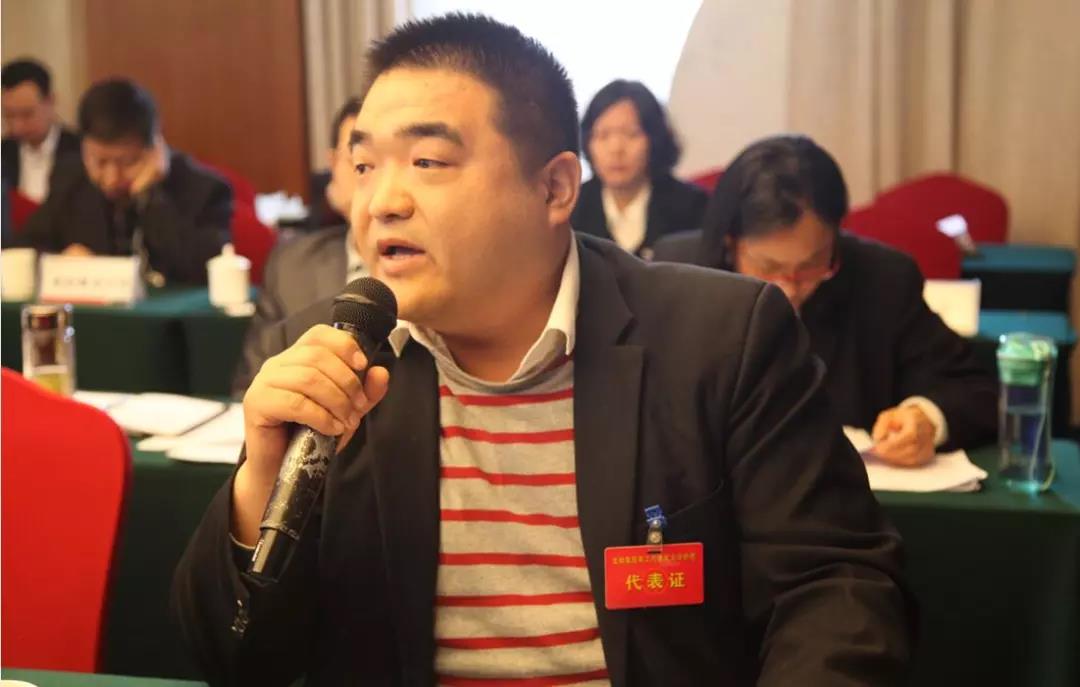 龍鋼集團(tuán)召開(kāi)2019年第一次民主監(jiān)督評(píng)價(jià)會(huì)