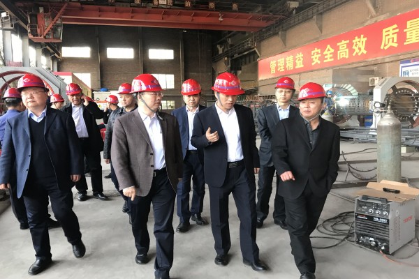 龍鋼集團鋼材深加工產(chǎn)品打入西安市政建設(shè)領(lǐng)域