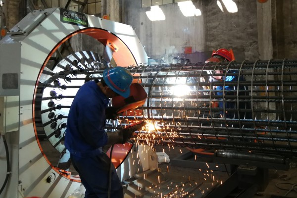 龍鋼集團鋼材深加工產(chǎn)品打入西安市政建設(shè)領(lǐng)域
