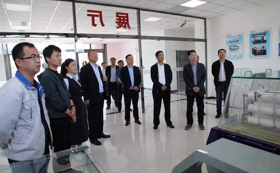 黨建領(lǐng)航激活力 同心共筑非鋼夢——龍鋼集團(tuán)“追趕超越　非鋼在行動(dòng)”之黨建領(lǐng)航篇