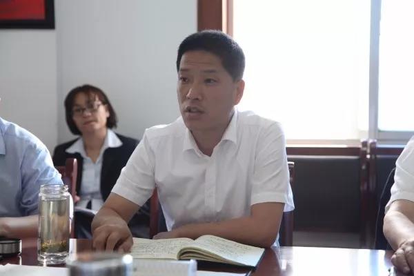 龍鋼集團(tuán)強(qiáng)調(diào)：敢于擔(dān)當(dāng)善作為 全力沖刺雙過(guò)半