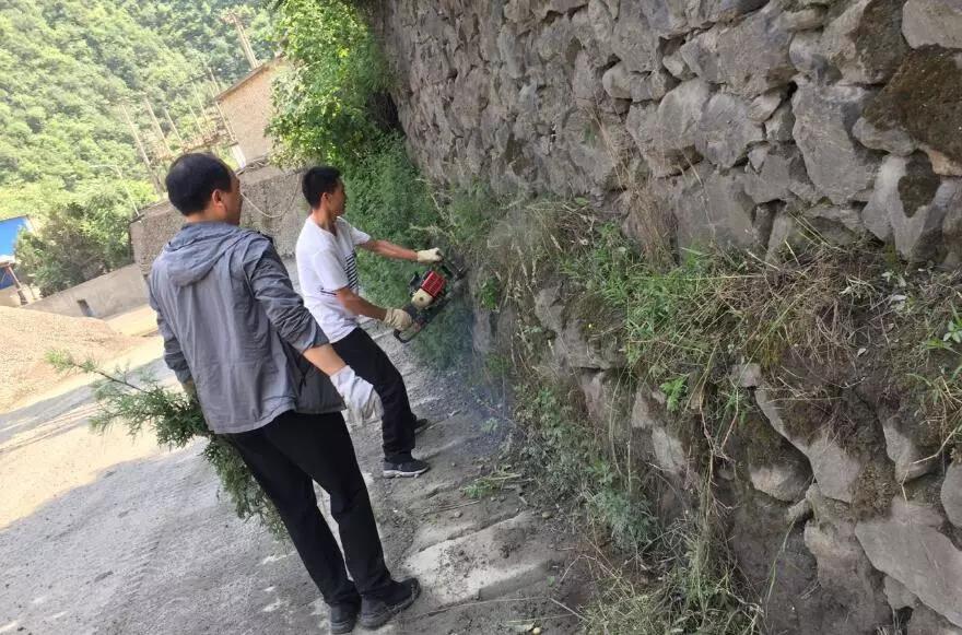 大西溝礦業(yè)公司加強(qiáng)現(xiàn)場整治建設(shè)美麗礦山