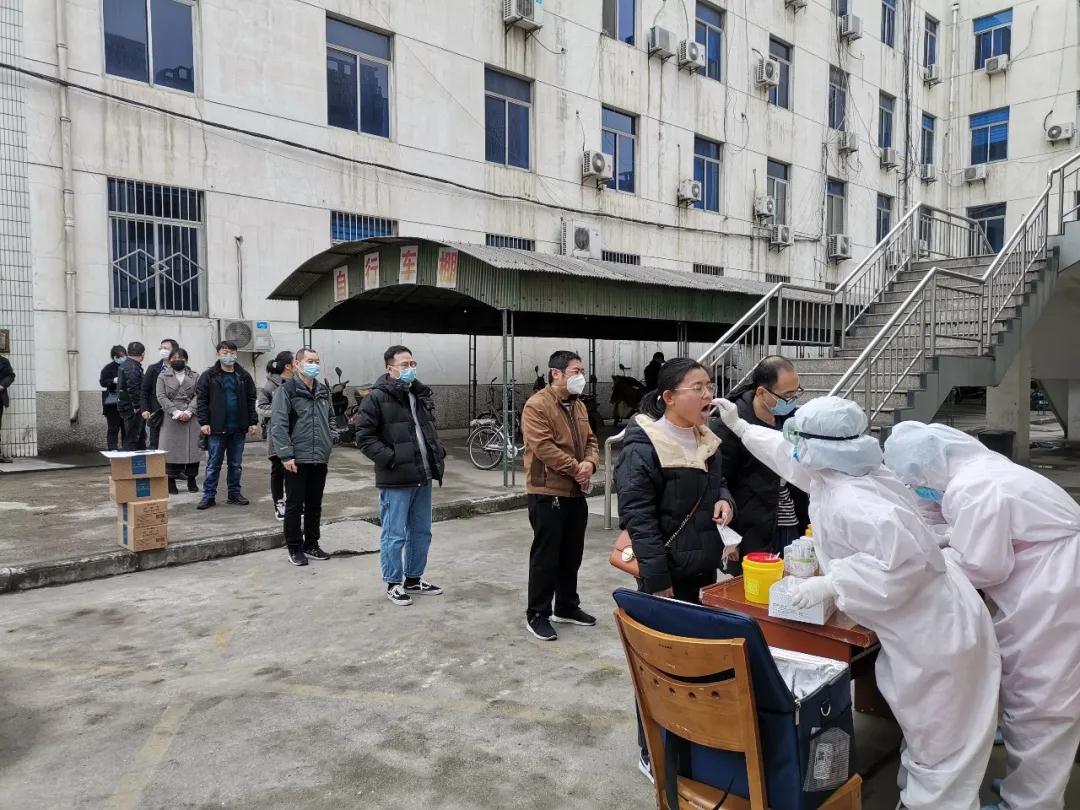 有序、有底！龍鋼集團(tuán)韓城返崗職工進(jìn)行核酸檢測硬核復(fù)工