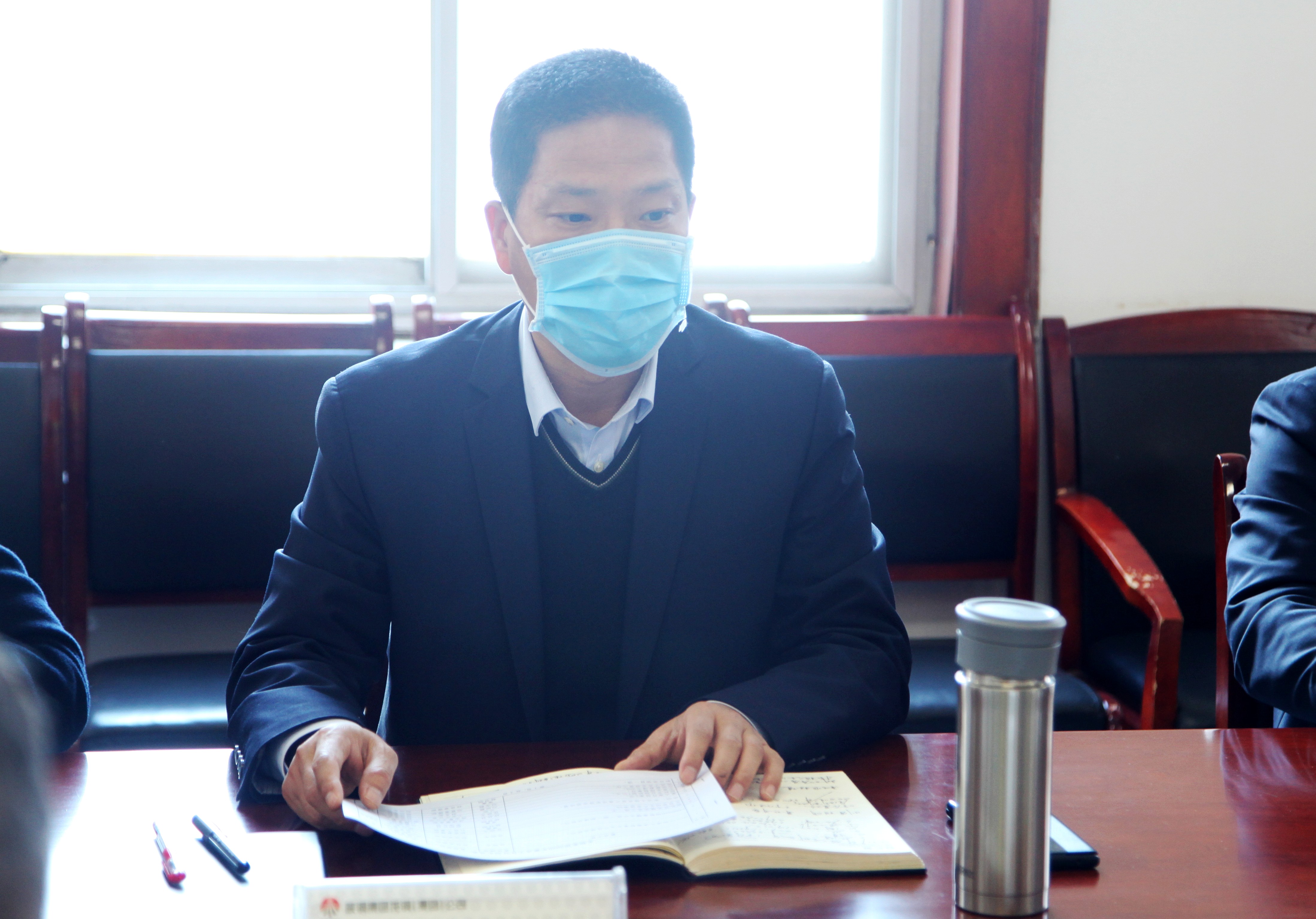 積極主動　勇于擔當　打好生產經營主動仗