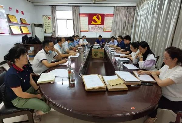 禹宏置業(yè)公司召開清潔運(yùn)輸工作專題會(huì)